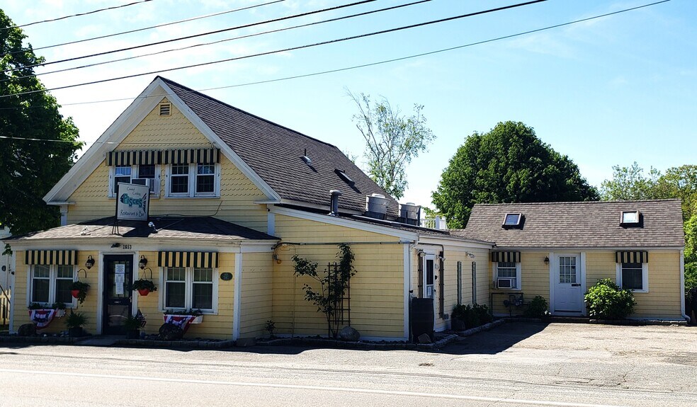 Primary Photo Of 2653 Main St, South Chatham Restaurant For Sale