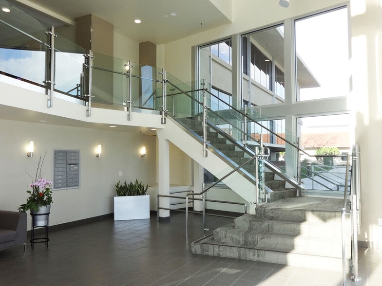 More Photos Of 1241 E Hillsdale Blvd, Foster City Medical For Lease