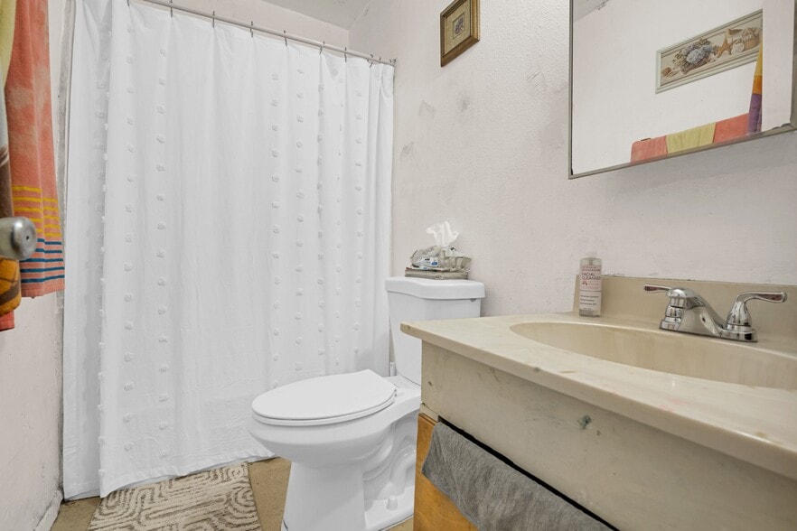 More Photos Of 1119 W Fillmore St, Phoenix Apartments For Sale