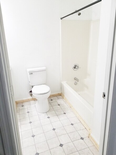 More Photos Of 2491 Russell St, Orangeburg Apartments For Sale