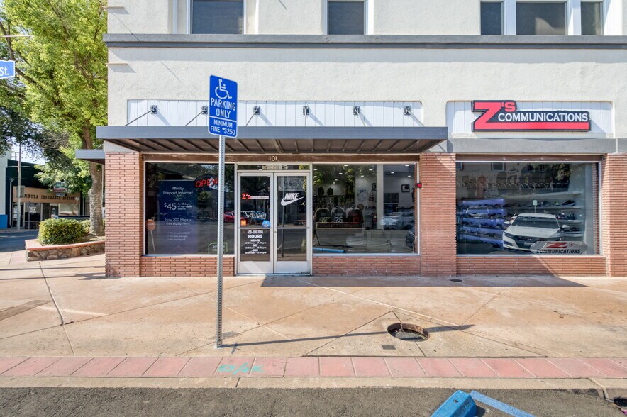 More Photos Of 101 N L St, Dinuba Storefront For Sale