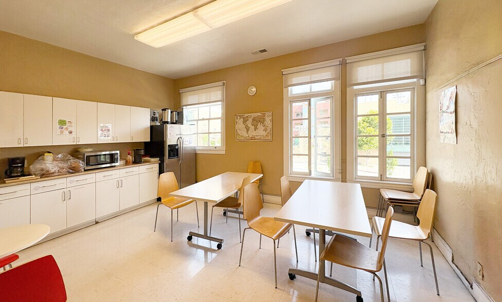 More Photos Of 827 Broadway, San Francisco Office For Sale