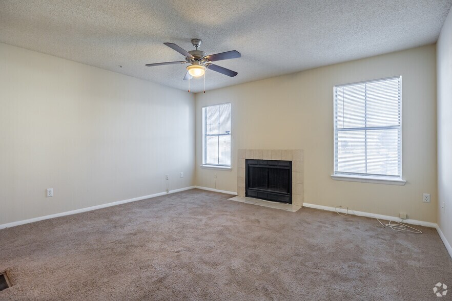 More Photos Of 5816 Covington Hwy, Decatur Apartments For Sale
