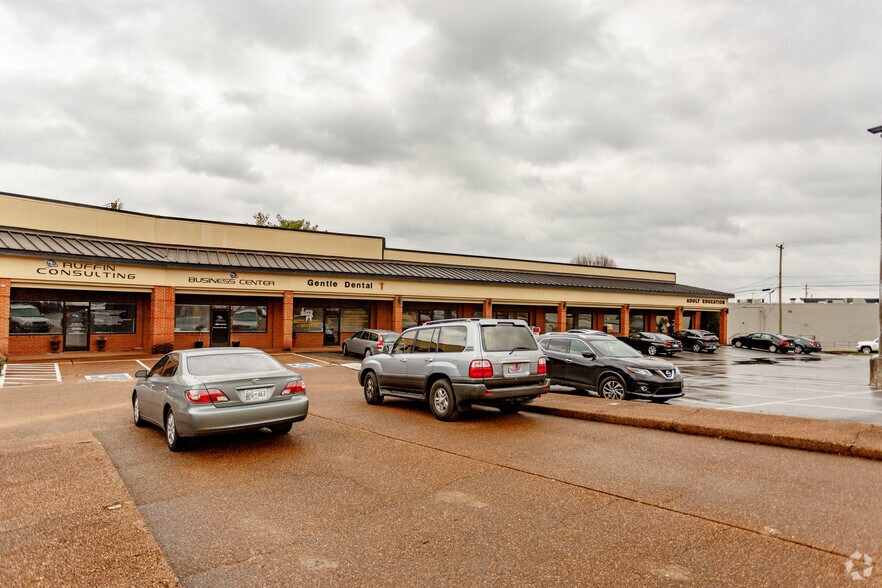 More Photos Of 110 Glancy St, Goodlettsville Medical For Lease