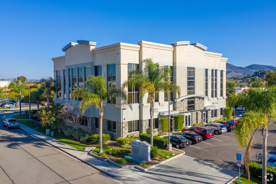 More Photos Of 955 Boardwalk, San Marcos Medical For Sale