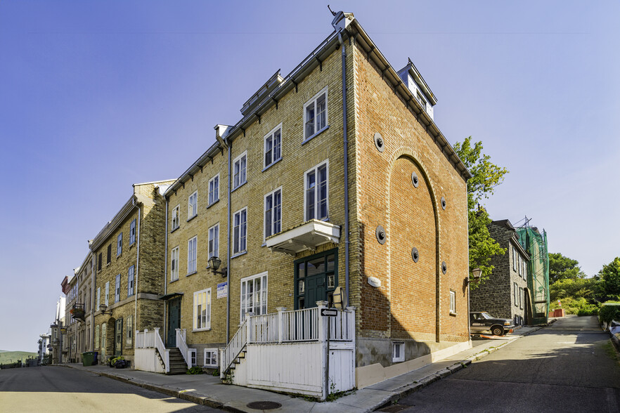 Primary Photo Of 33 Av Sainte-Geneviève, Québec Apartments For Sale