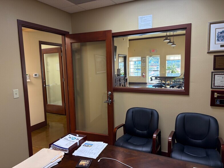 More Photos Of 7250 Red Bug Lake Rd, Oviedo Office For Sale