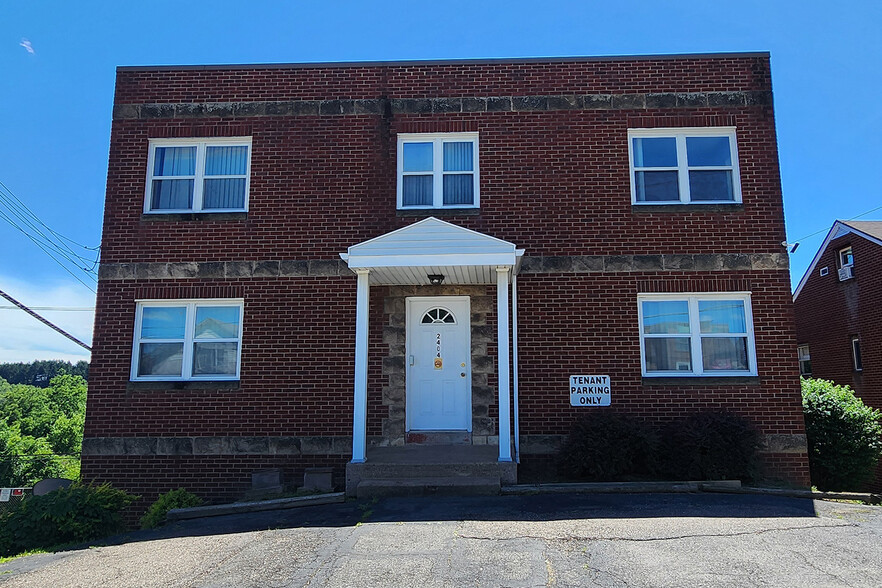 Primary Photo Of 2404 Sunset Blvd, Steubenville Apartments For Sale