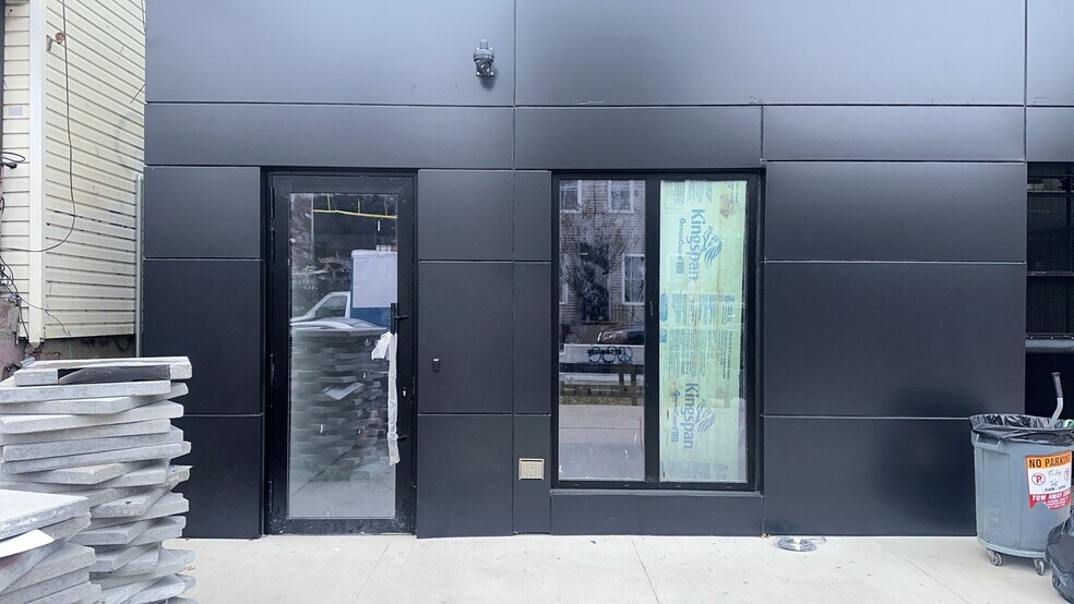 More Photos Of 48 Cedar St, Brooklyn Rehabilitation Center For Lease