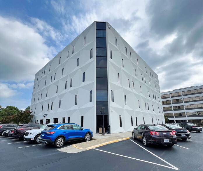 Primary Photo Of 293 Independence Blvd, Virginia Beach Office For Lease