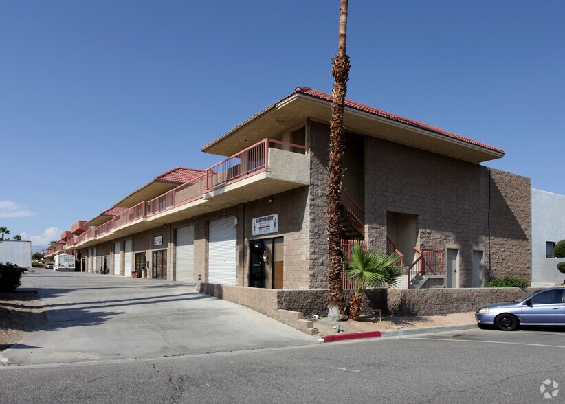 More Photos Of 74804 Joni Dr, Palm Desert Service For Lease