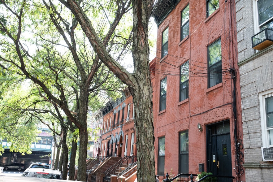 Primary Photo Of 2144 45th Rd, Long Island City Multifamily For Sale