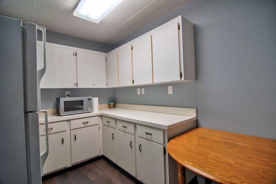 More Photos Of Northside Professional Complex, Saint Petersburg Medical For Lease