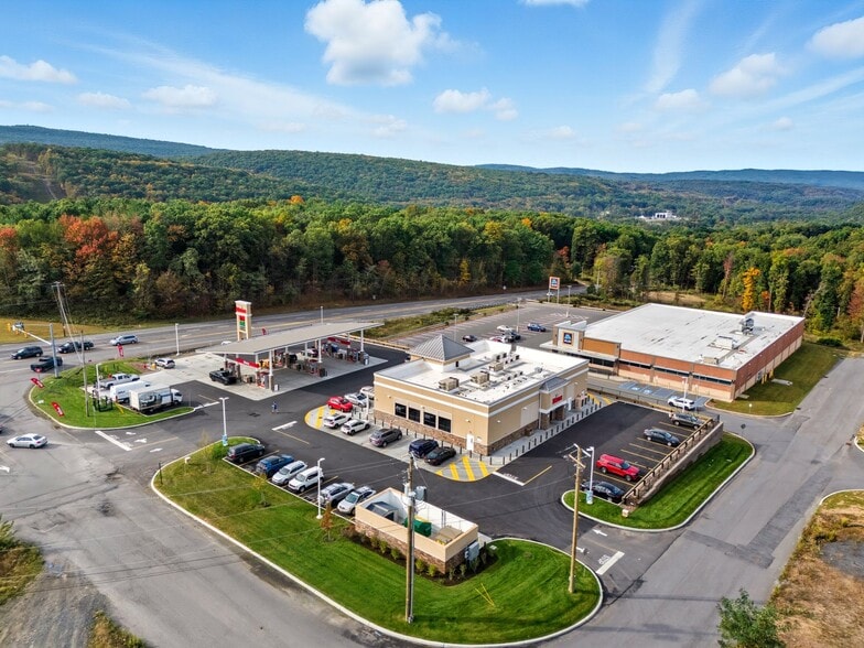 More Photos Of 9271 PA-61, Coal Township Convenience Store For Sale