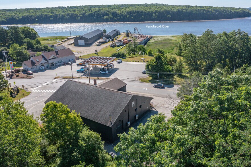More Photos Of 279 S Main St, Winterport Winery Vineyard For Sale