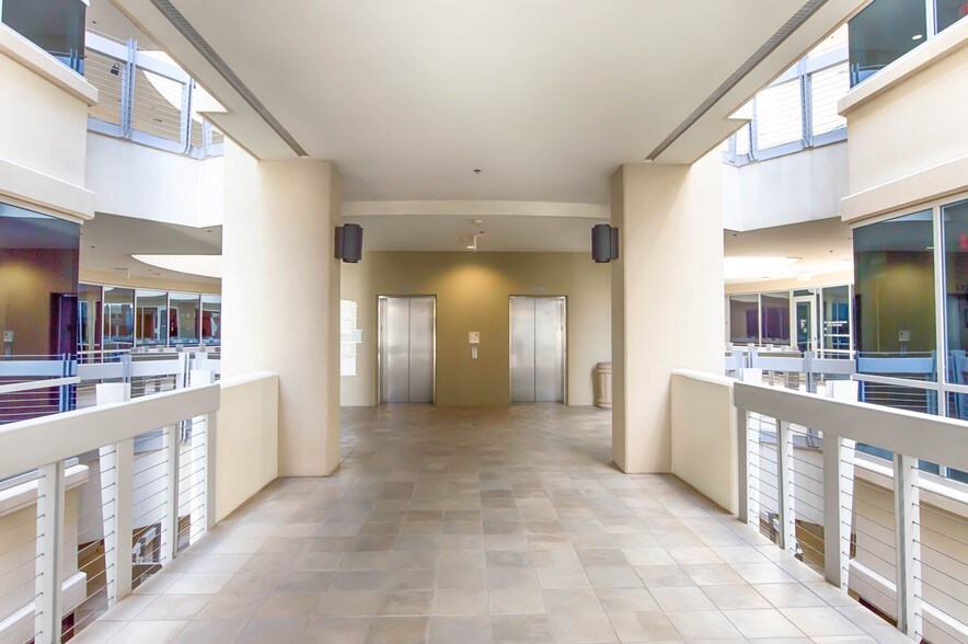 Primary Photo Of 1760 E Pecos Rd, Gilbert Medical For Lease