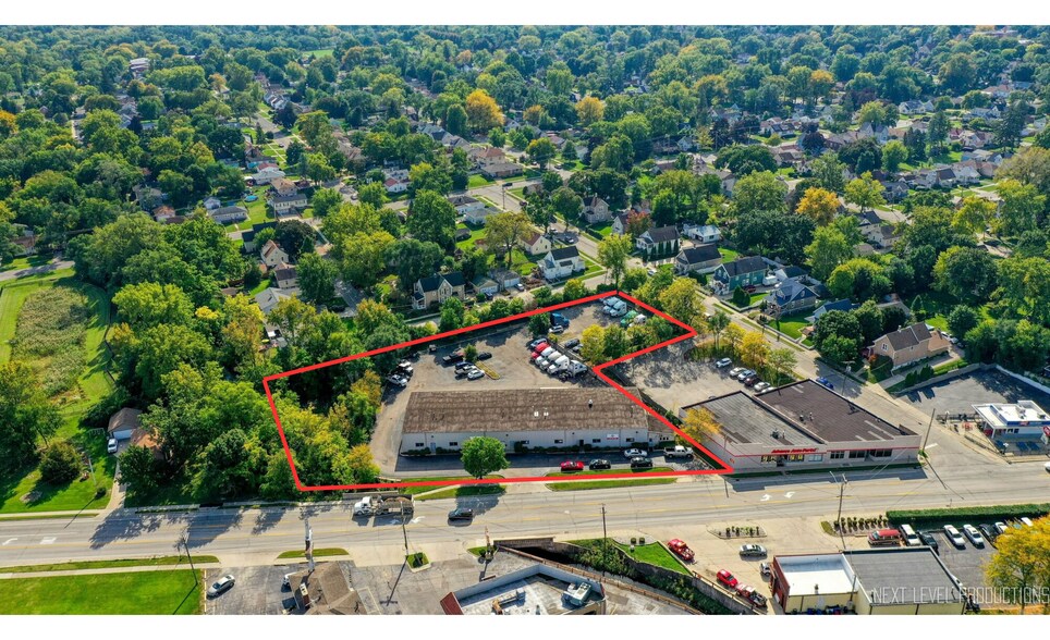 Primary Photo Of 765 Villa St, Elgin Warehouse For Sale