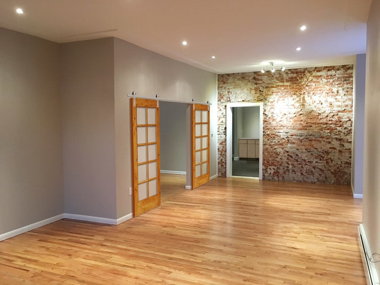 More Photos Of 900 S Jason St, Denver Flex For Sale