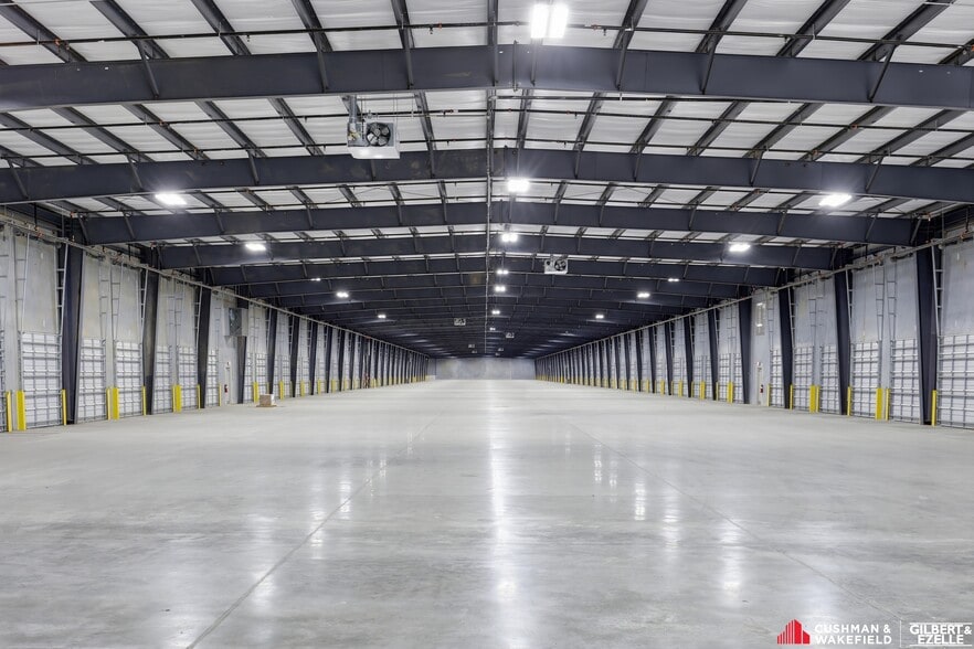 More Photos Of 421 Morgan Lakes Industrial blvd, Pooler Truck Terminal For Lease