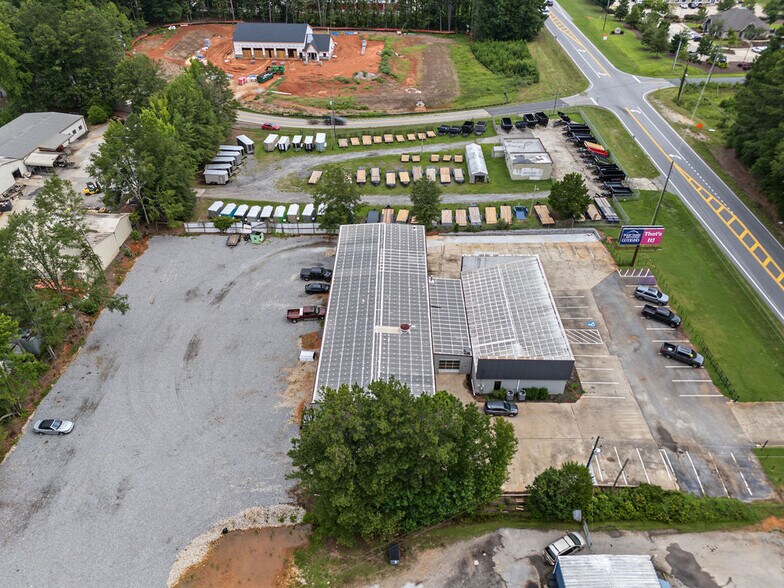 More Photos Of 957 Highway 85 S, Fayetteville Auto Dealership For Sale