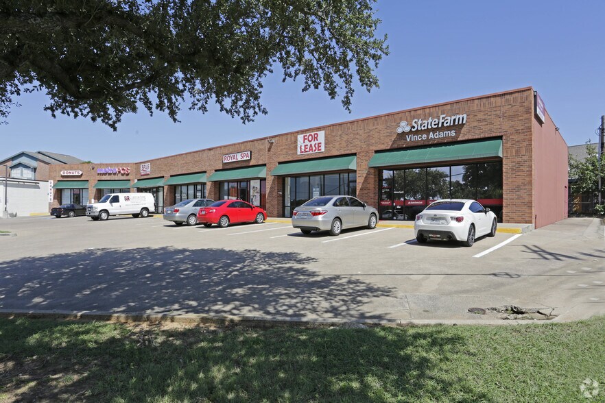 Primary Photo Of 5932-5952 River Oaks Blvd, Fort Worth Unknown For Lease