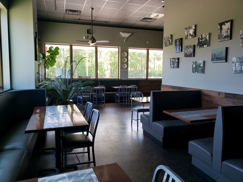 More Photos Of 50 Veterans Dr, Elizabethtown Restaurant For Sale