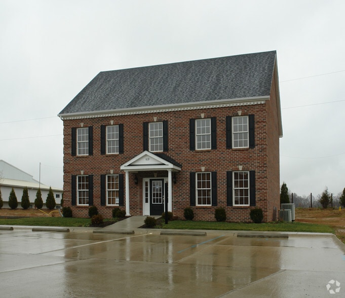 Primary Photo Of 109 Chase Dr, Hurricane Office For Lease