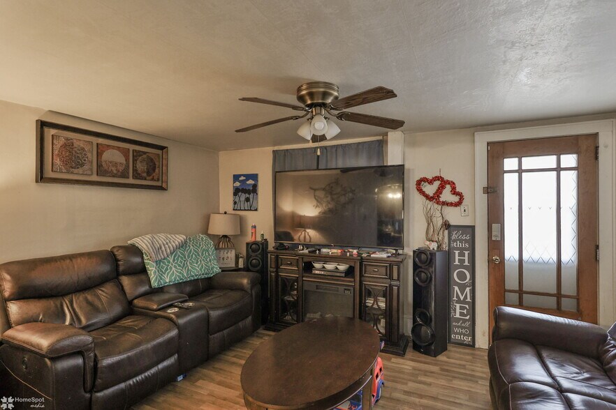 More Photos Of 304 E Kline Ave, Lansford Multifamily For Sale