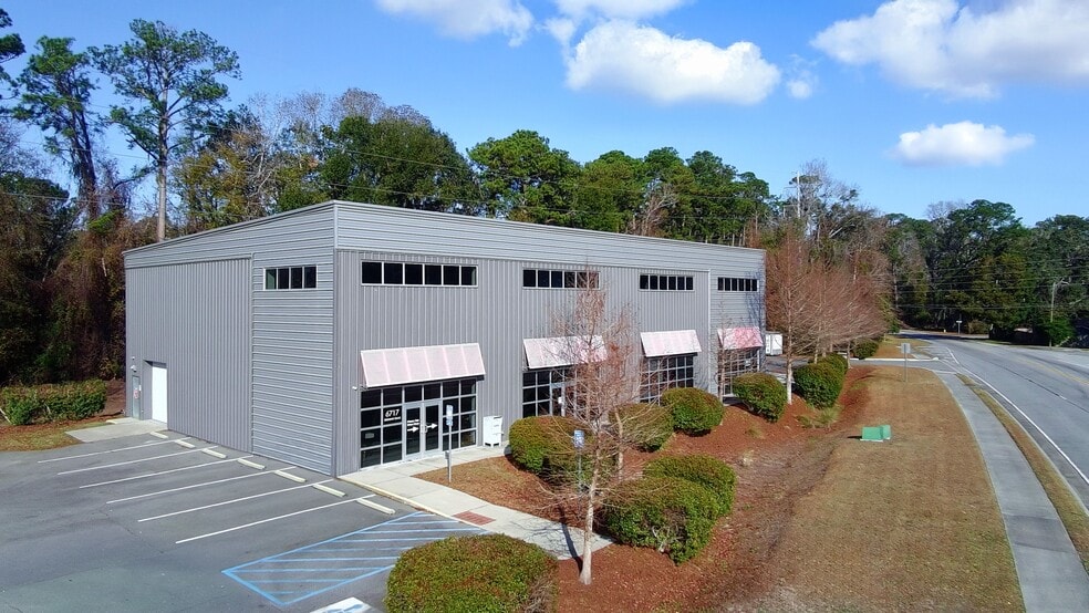 Primary Photo Of 6717 Skidaway Rd, Savannah Flex For Lease