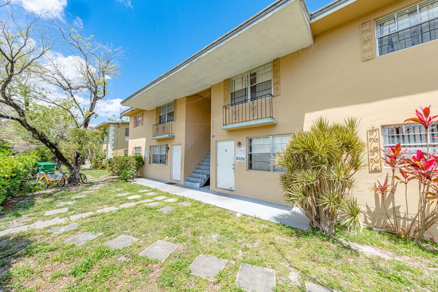 More Photos Of 7523 NW 44th Court, Coral Springs Apartments For Sale