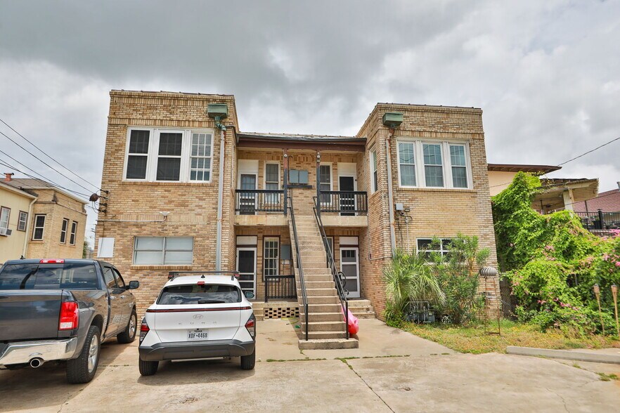 More Photos Of 717 Broadway St, Galveston Apartments For Sale
