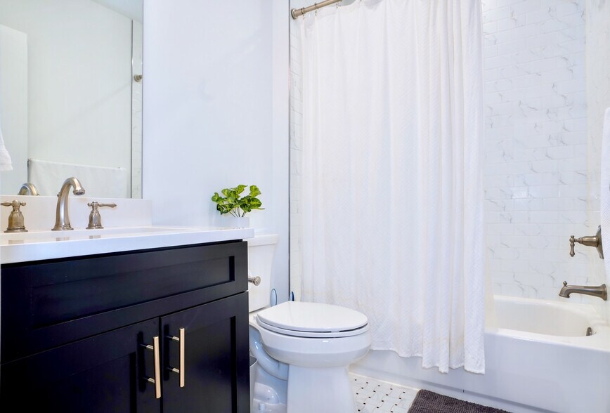 More Photos Of 1823 Kalorama Rd NW, Washington Apartments For Sale