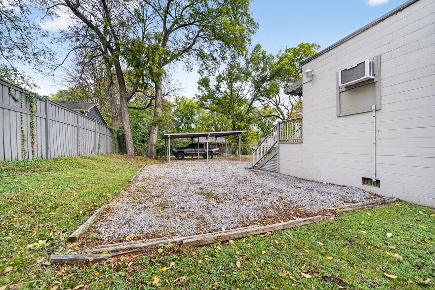 More Photos Of 2819 Gallatin Pike, Nashville Freestanding For Lease