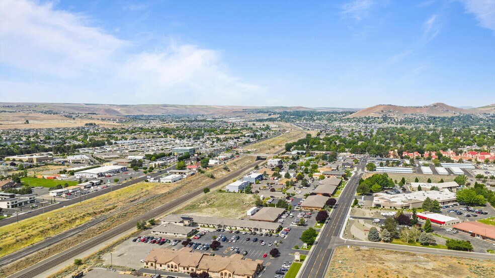 More Photos Of 480 N Roosevelt St, Kennewick Land For Sale