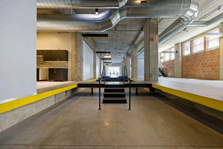 More Photos Of 117 W 20th St, Kansas City Apartments For Lease