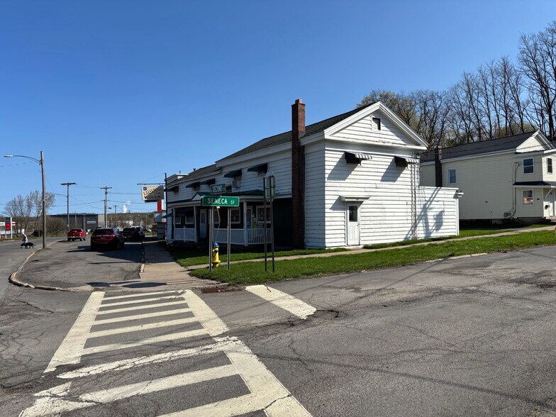 More Photos Of 201 Seneca St, Fulton Freestanding For Sale