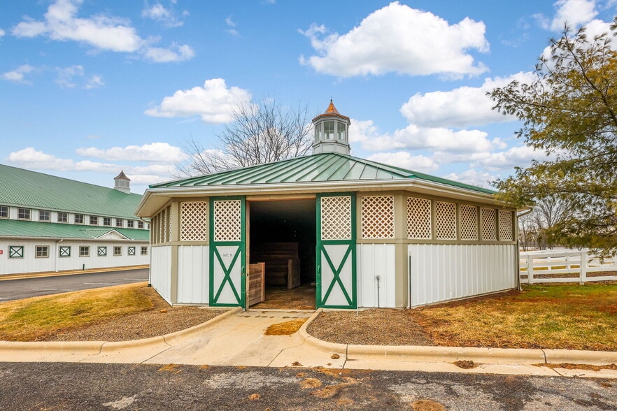 More Photos Of 12298 Croton Rd, Croton Specialty For Sale