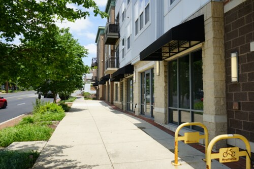 More Photos Of 5551 Baltimore Ave, Hyattsville General Retail For Lease