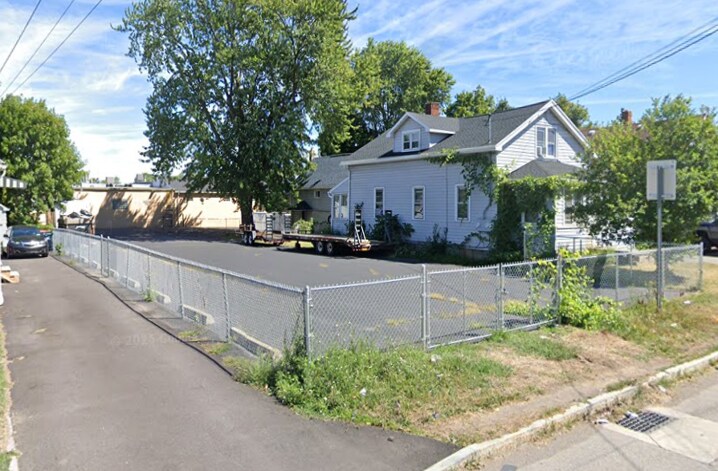 More Photos Of 24 Lee Rd, Rochester Apartments For Sale