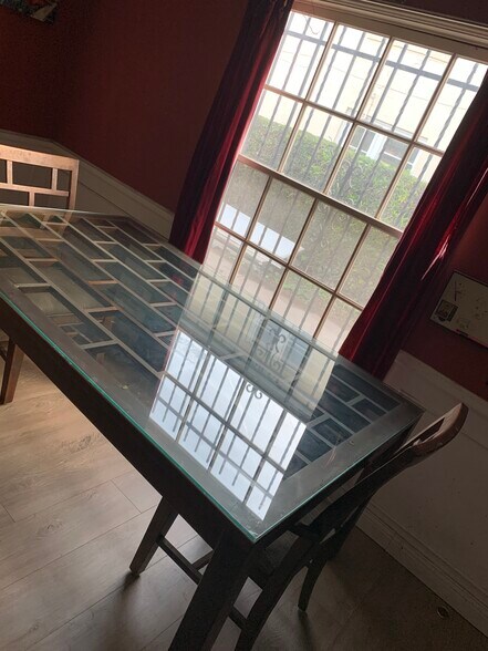 More Photos Of 1826 Wellington Rd, Los Angeles Specialty For Sale