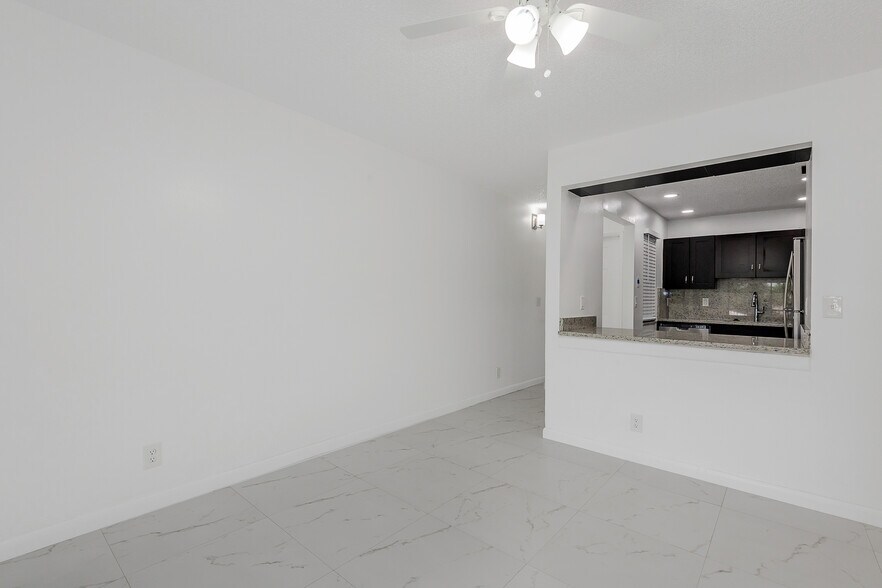 More Photos Of 10675-10687 Royal Palm Blvd, Coral Springs Apartments For Sale