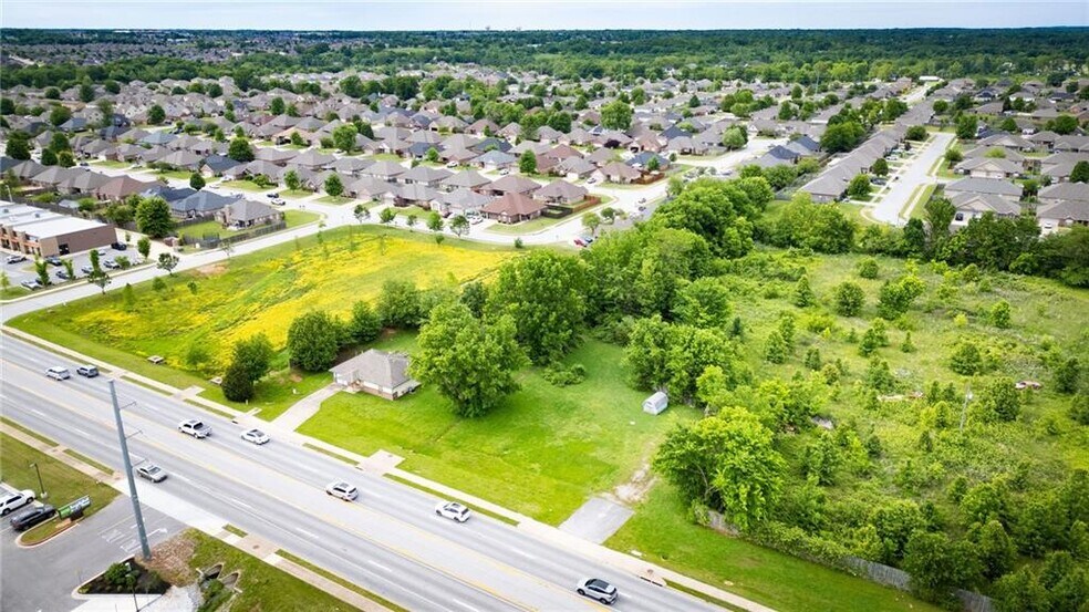 More Photos Of 1310 E Centerton Blvd, Centerton Auto Dealership For Sale