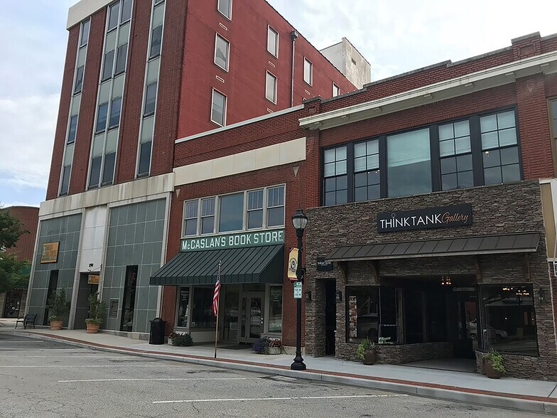 More Photos Of 206 Main St, Greenwood Storefront For Sale