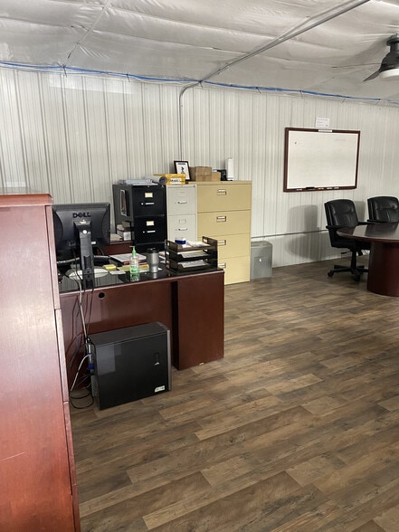 More Photos Of 341 1st St, Mead Warehouse For Sale