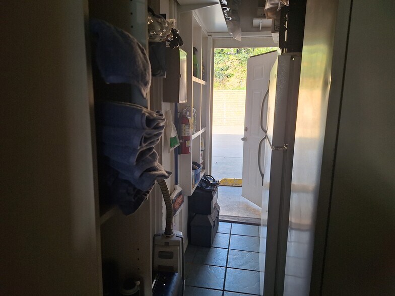 More Photos Of 1105 Camino del Mar, Del Mar Storefront Retail Residential For Lease