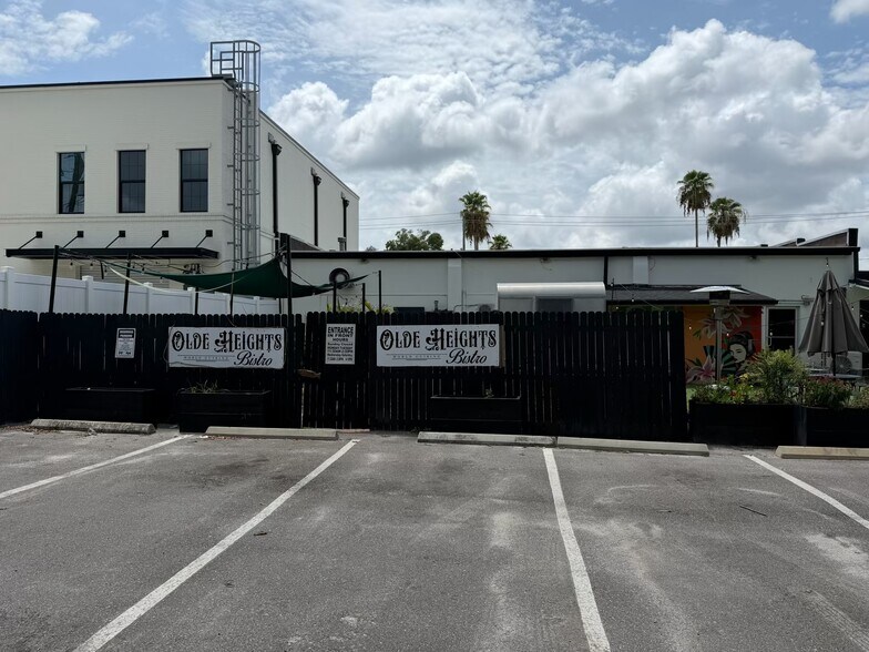 More Photos Of 4703 N Nebraska Ave, Tampa Storefront For Lease