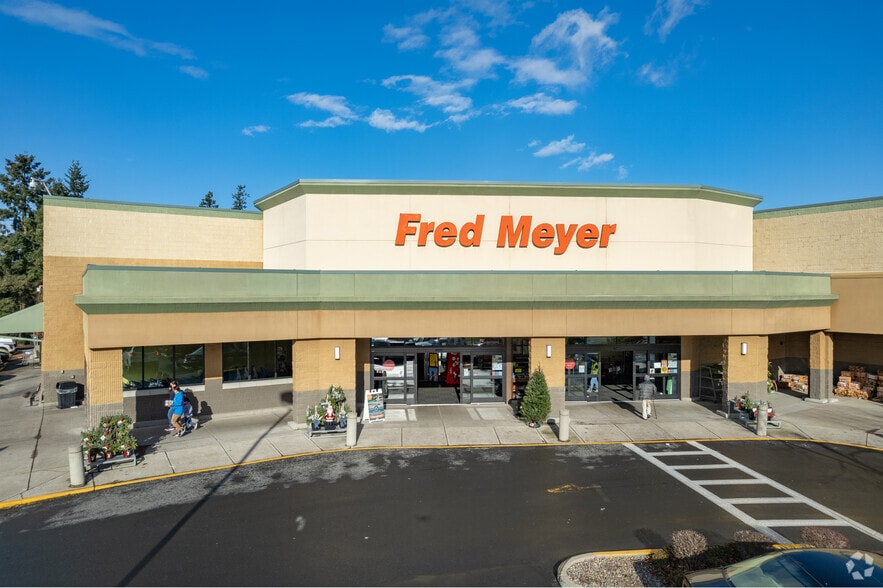Primary Photo Of 19200 SW Martinazzi Ave, Tualatin Storefront For Lease