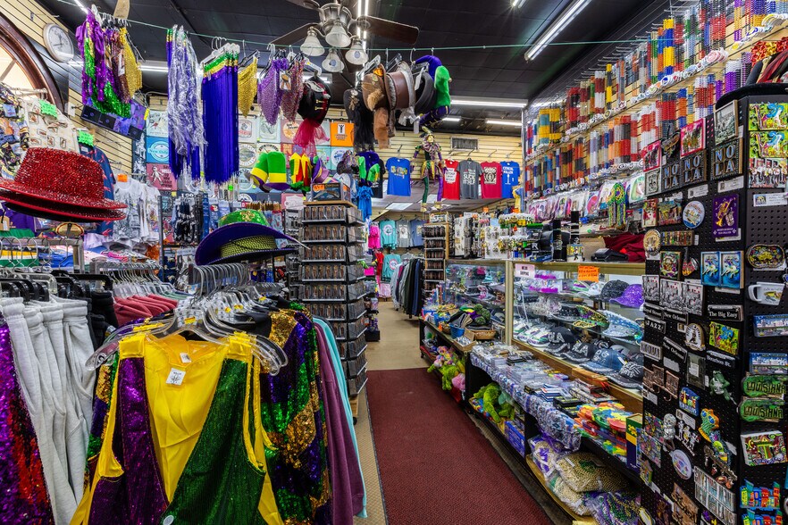 More Photos Of , New Orleans Unknown For Sale