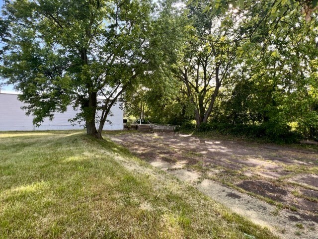 More Photos Of 988 W Bowery St, Akron Bar For Sale