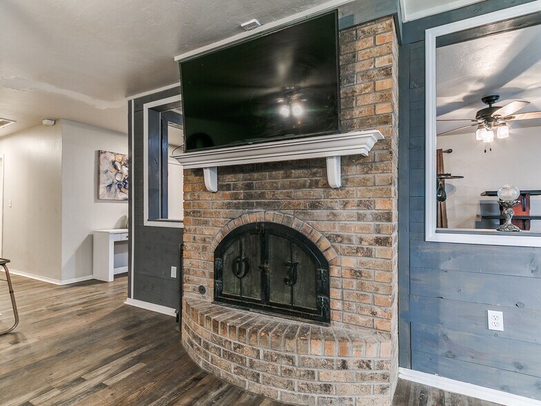 More Photos Of 5201 Washington Blvd, Spencer Land For Sale